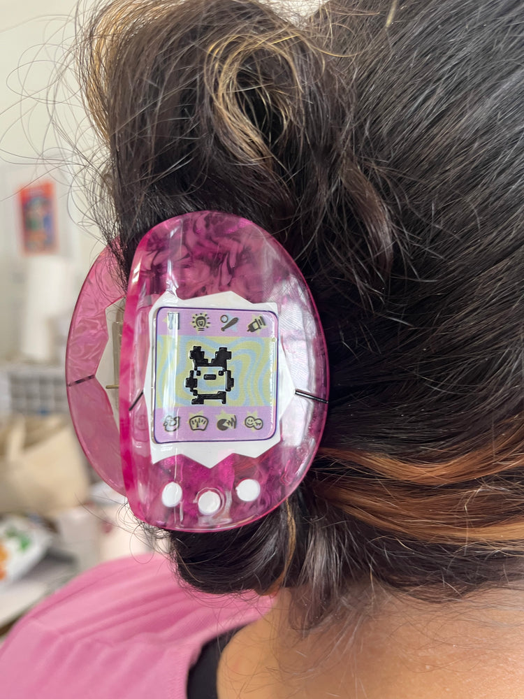 PREORDER Tamagotchi Hair Claw