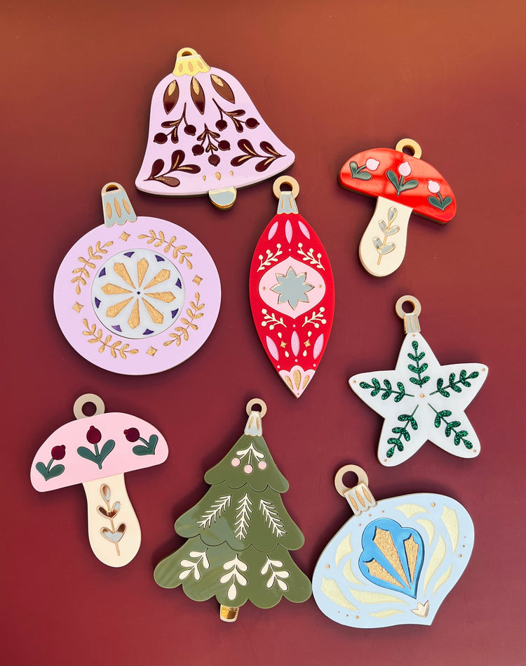 Mauve Bell Folk Ornament