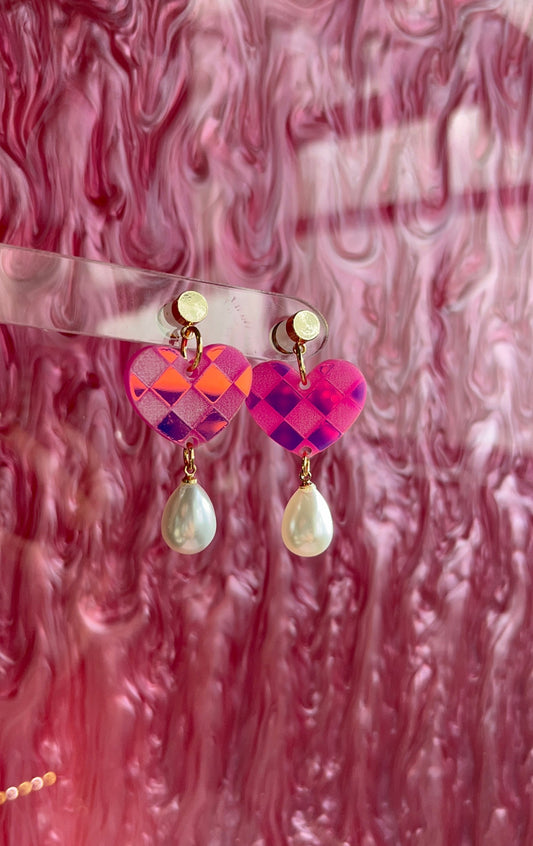 Pink Iridescent Checkered Pearl Hearts